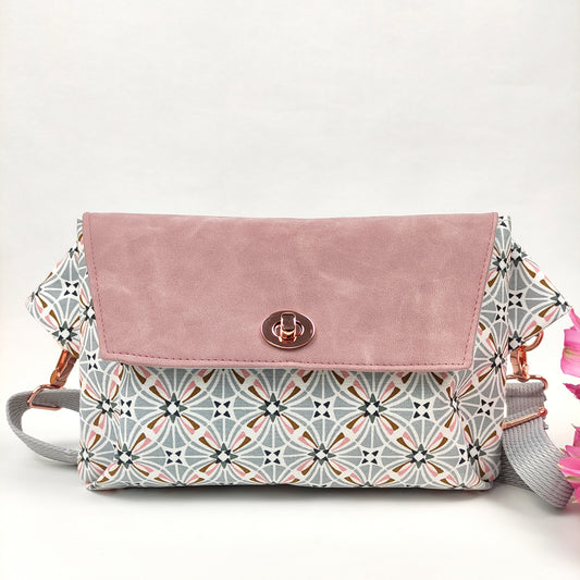 Haralson Belt Bag Pink