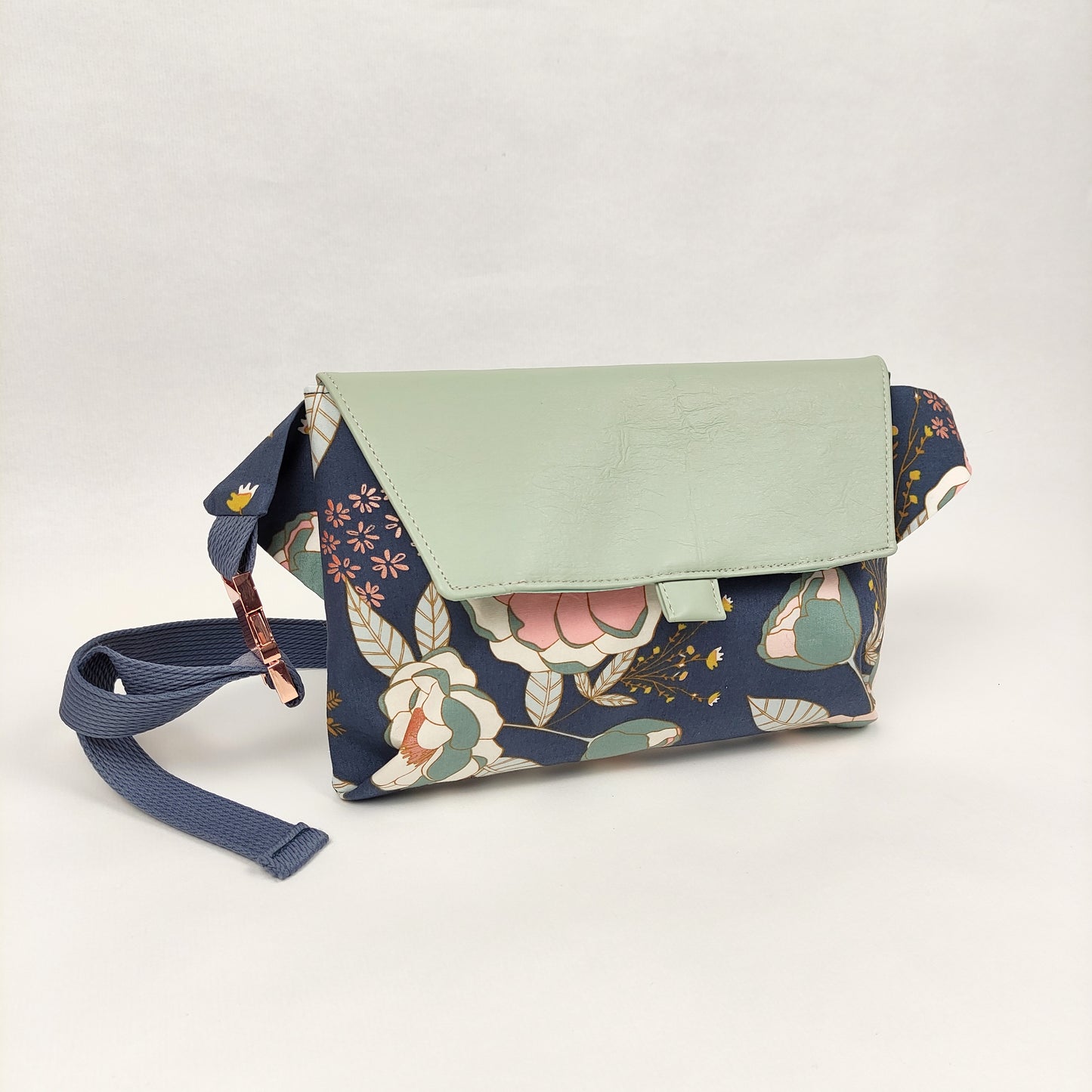 Haralson Belt Bag Mint